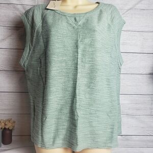 NWT Universal Thread Sleeveless Muscle Top Women's Sz‎ XL